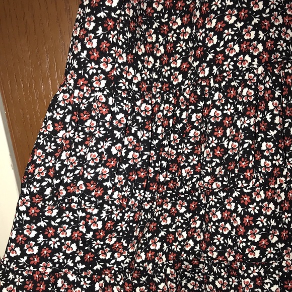 Maurices Ditsy Floral High Rise Ruffle Tiered Pull On Midi Skirt Flowy Textured - Picture 12 of 16